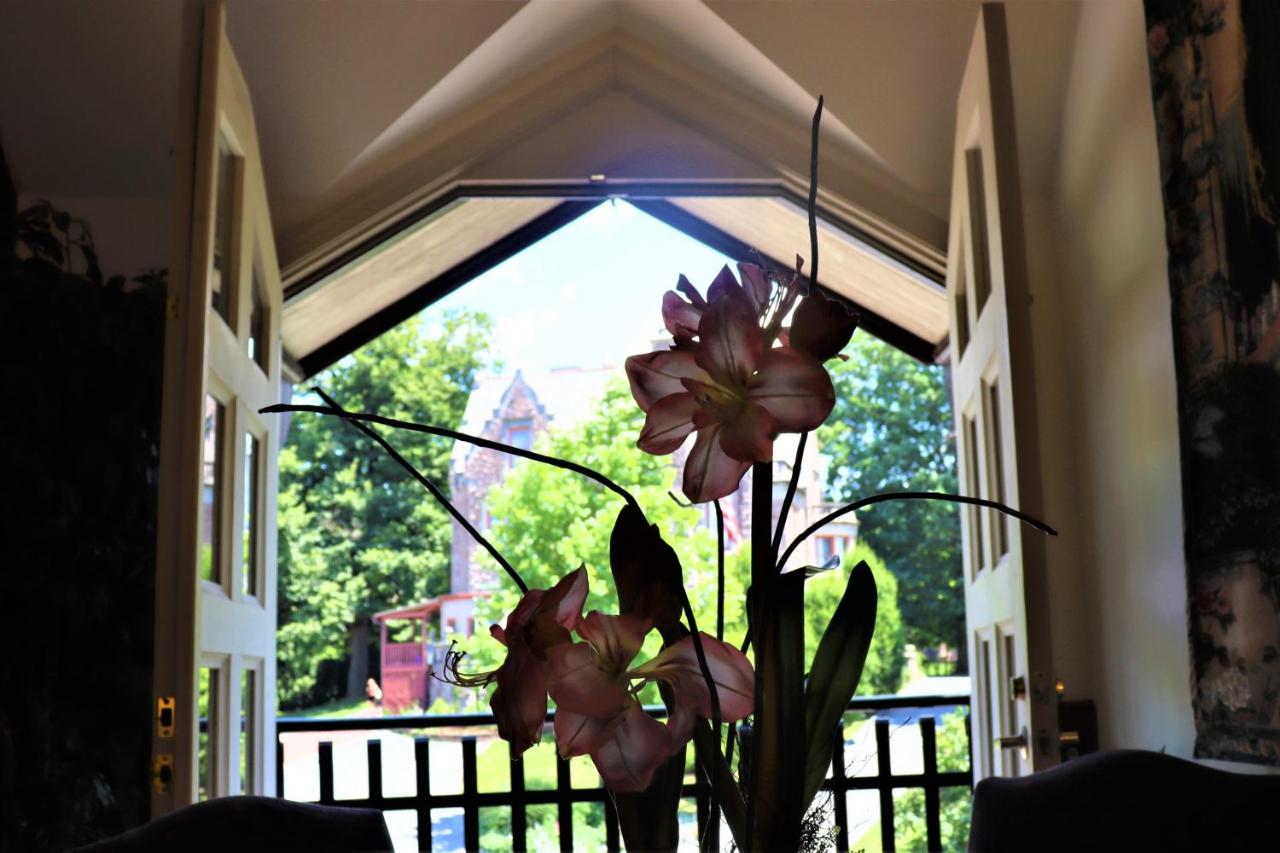  | The Gables at Stirling Guest Hotel