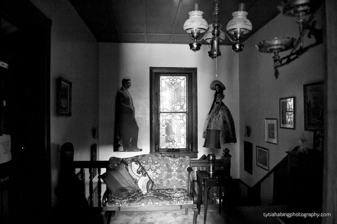  | Riverview Mansion Hotel