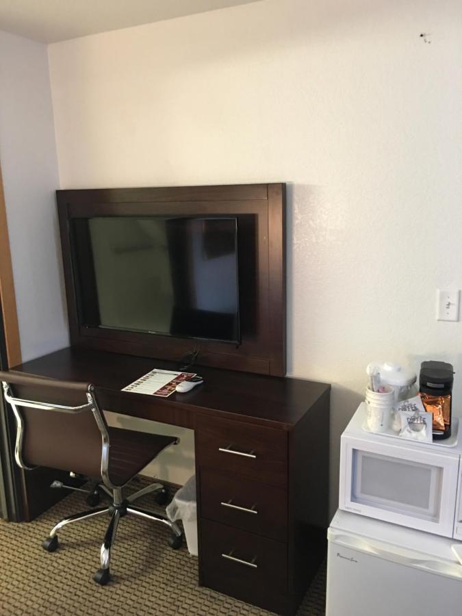 Double Room with Two Double Beds - Non-Smoking at Baymont by Wyndham Keystone Near Mt. Rushmore