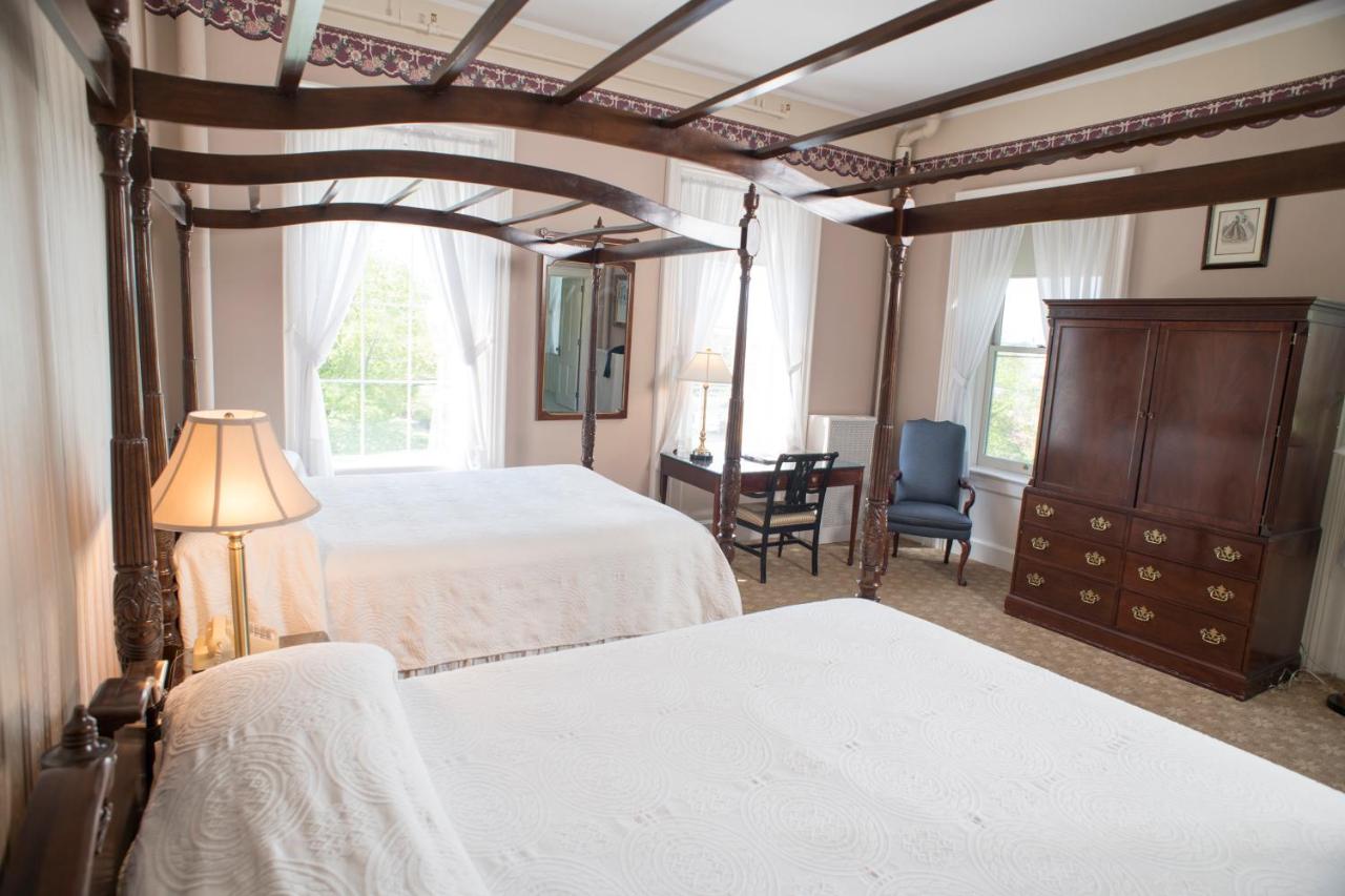 | Middlebury Inn