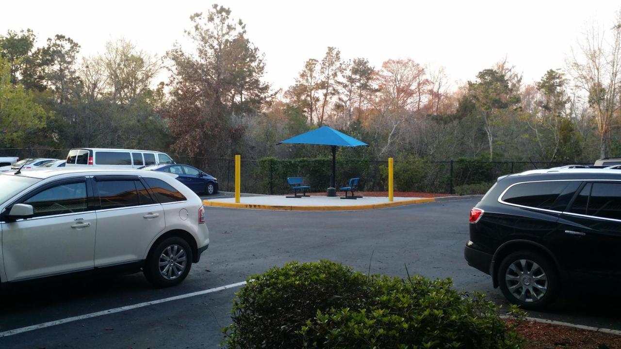  | InTown Suites Extended Stay Charleston SC - West Ashley