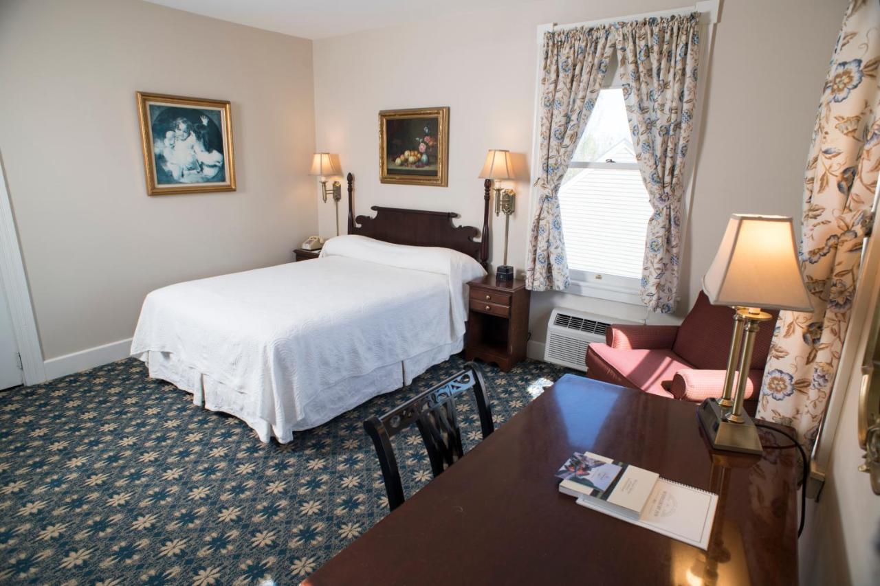 | Middlebury Inn