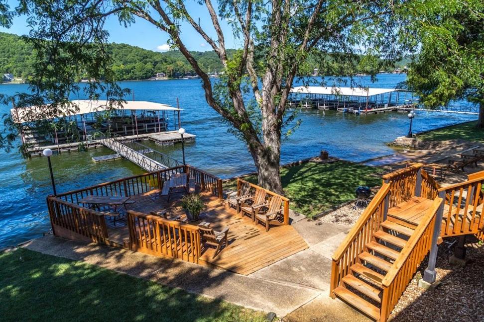 Three-Bedroom Cabin at Point View Resort
