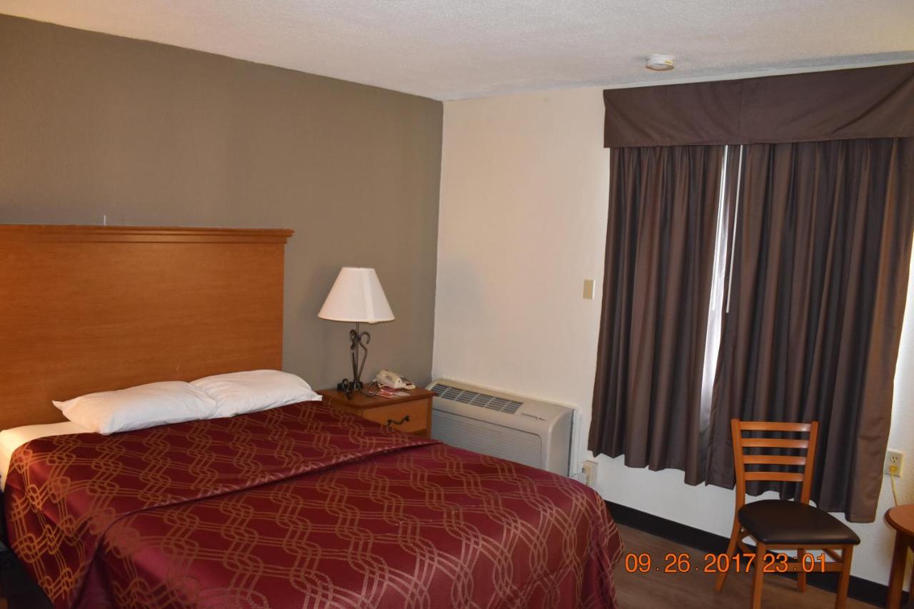 | MHO Hotel Bordentown