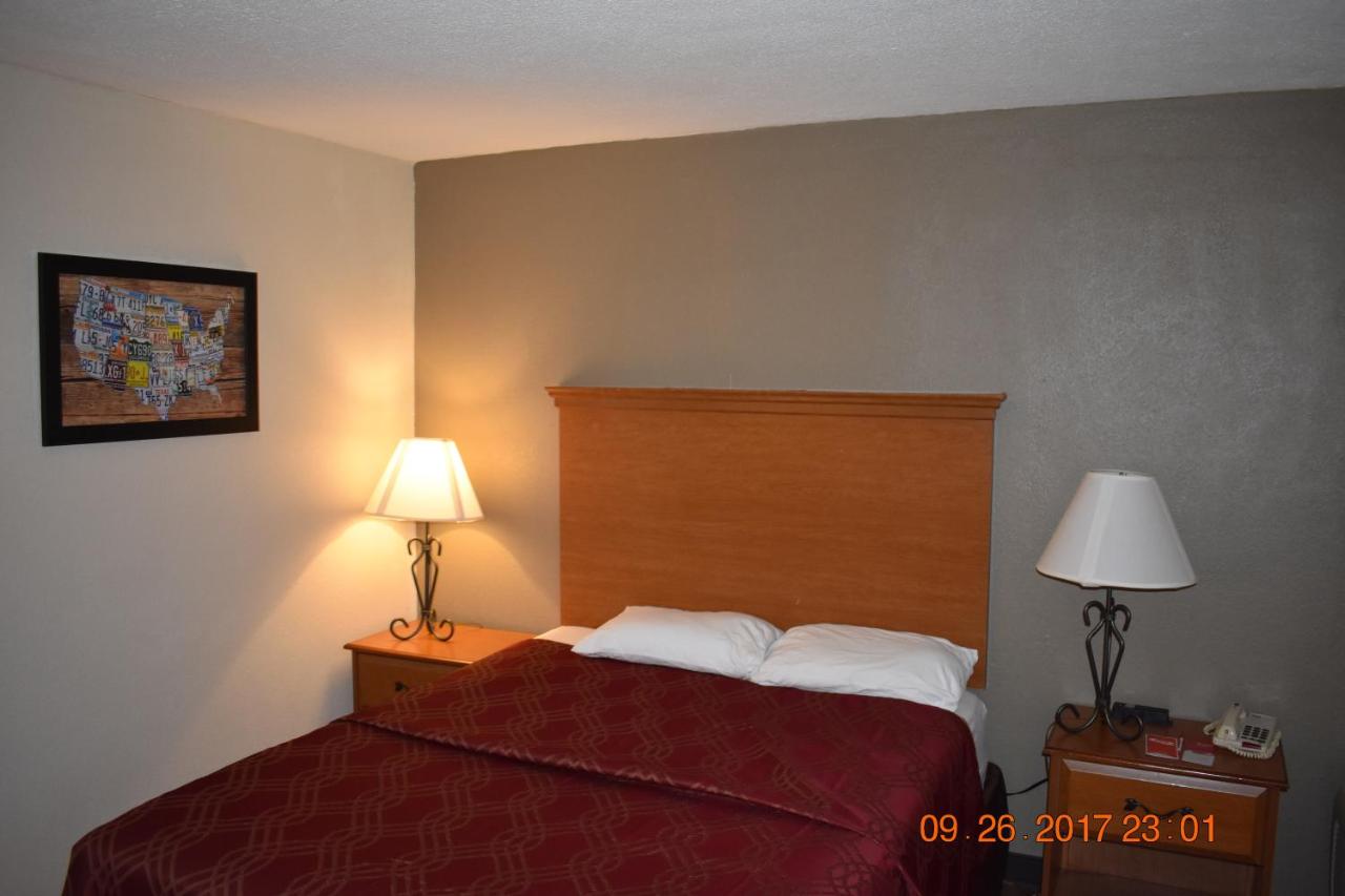 | MHO Hotel Bordentown