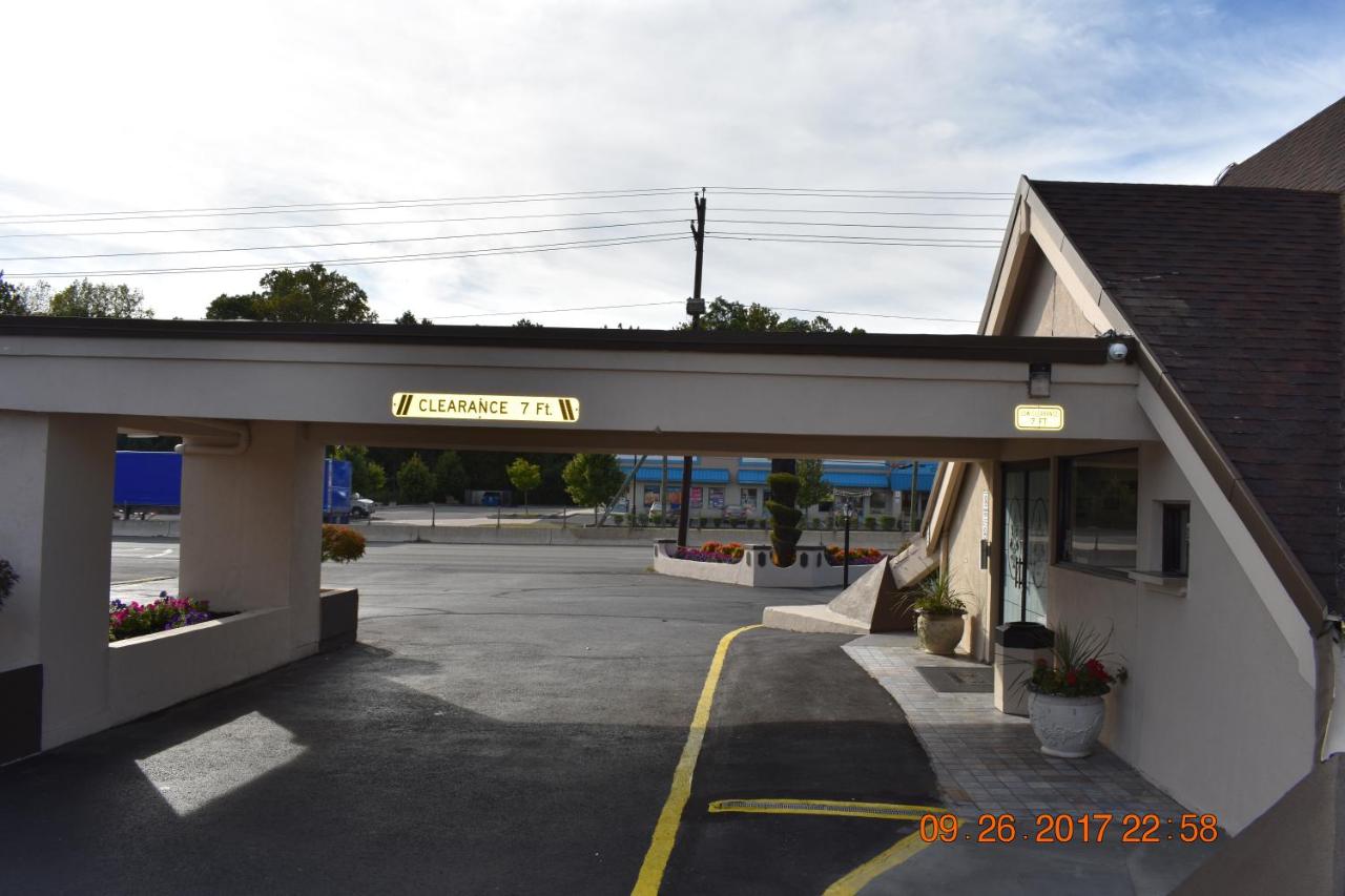 | MHO Hotel Bordentown
