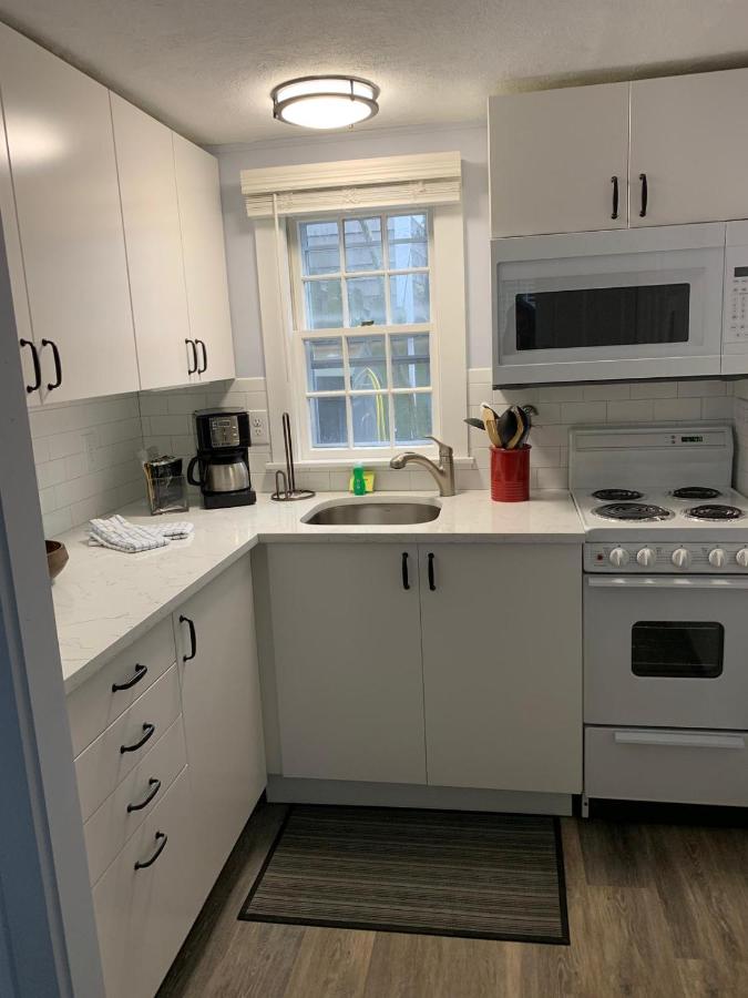 Two-Bedroom Corner Suite with Sea View at The Masthead Resort