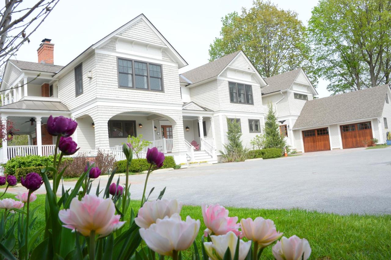  | The Springwater Bed and Breakfast