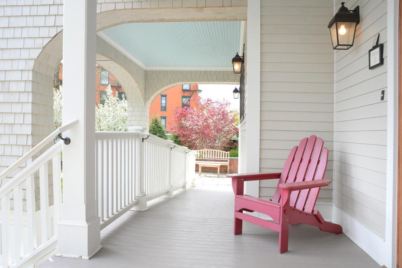  | The Springwater Bed and Breakfast