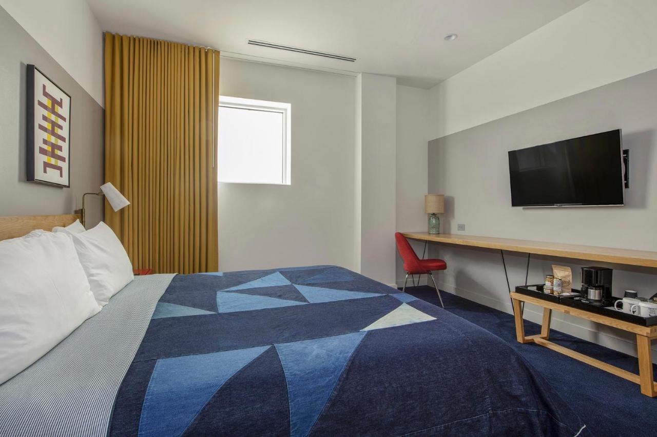 Deluxe King Room Obstructed at The Durham Hotel