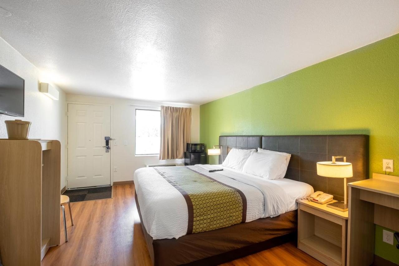 | American Inn
