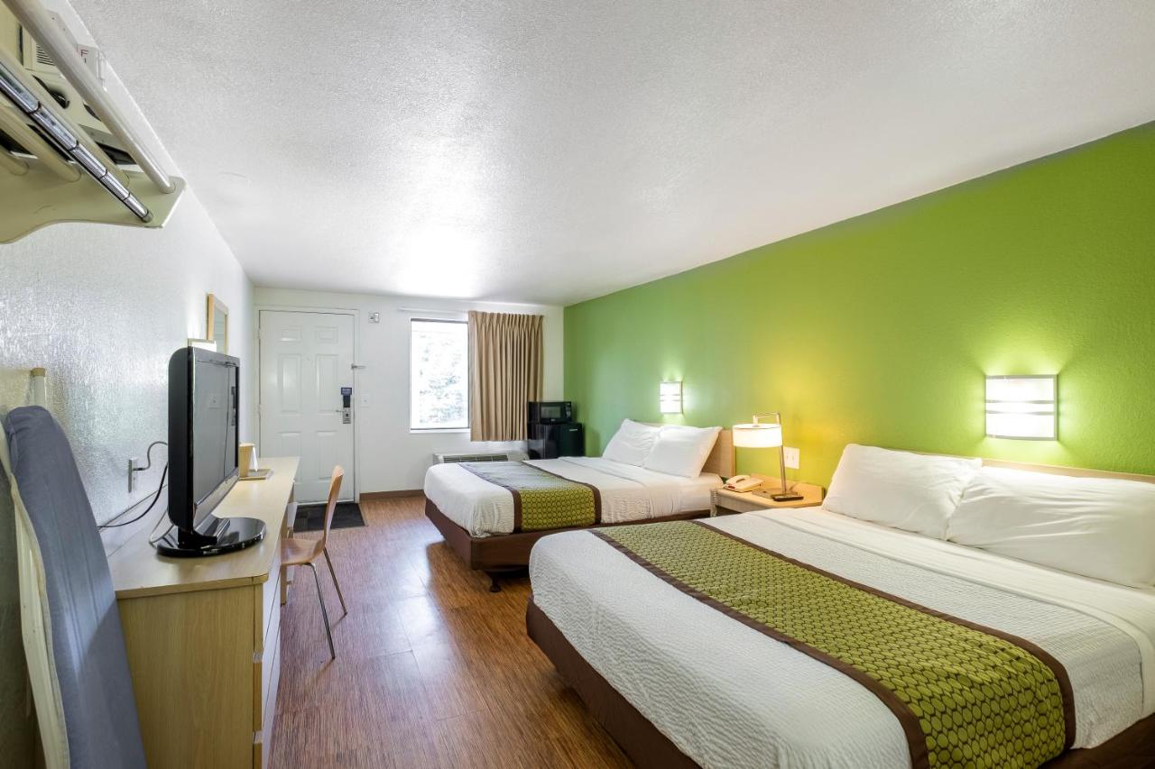 | American Inn