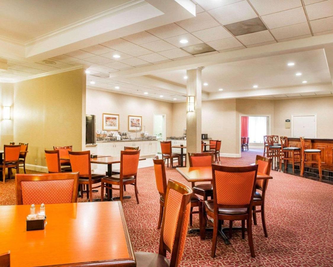 | Budgetel Inn & Suites Atlanta