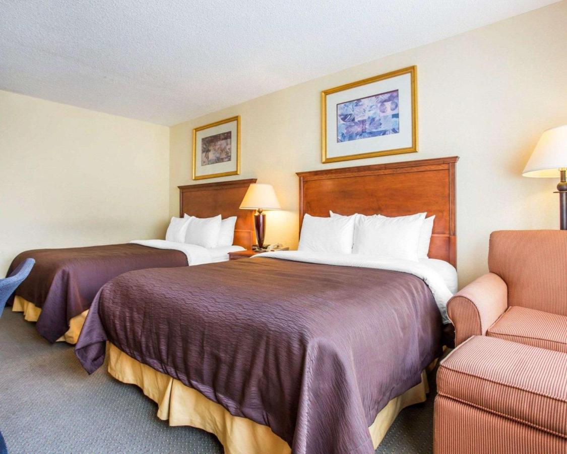 | Budgetel Inn & Suites Atlanta