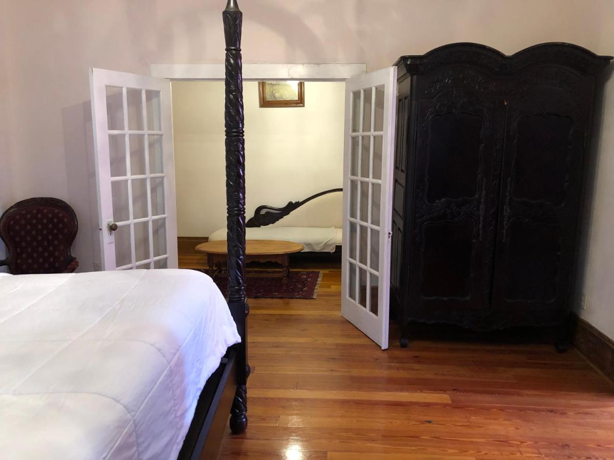 | Oakview Bed and Breakfast