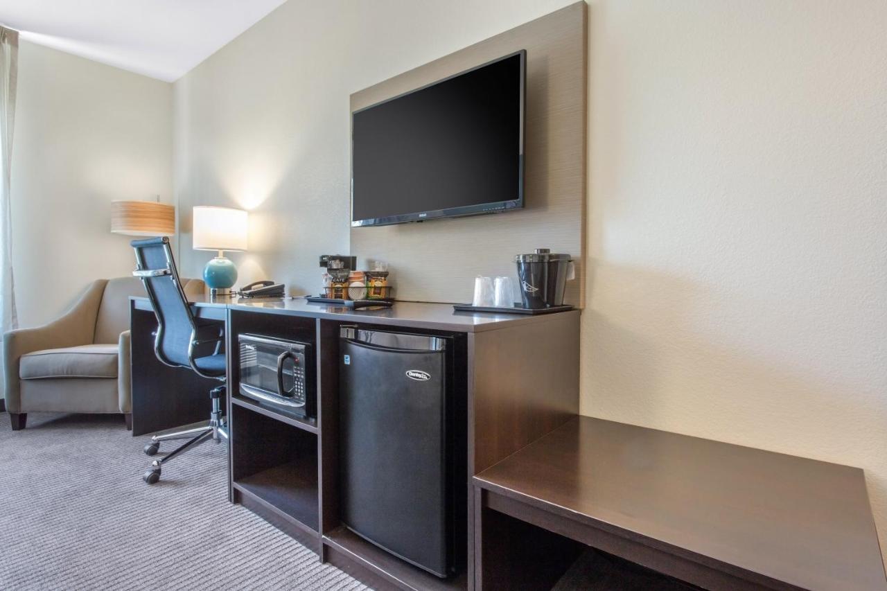 | Sleep Inn & Suites Monroe - Woodbury