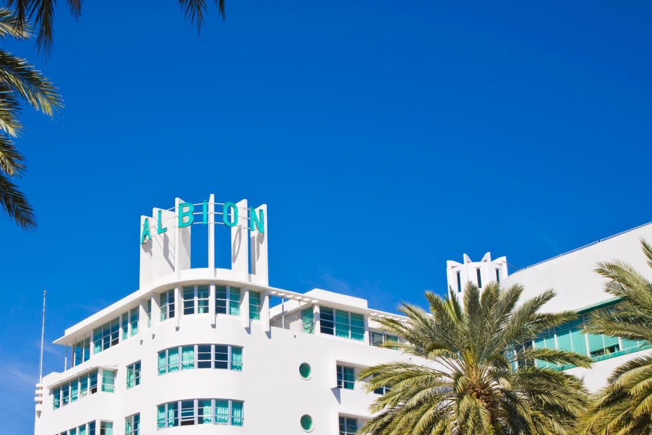 | Albion Hotel