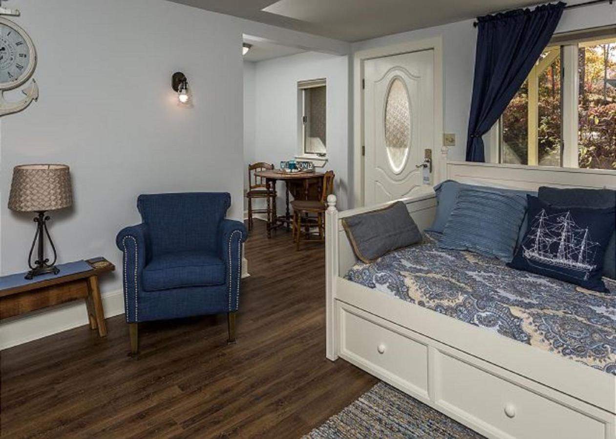 Studio at Sheepscot Harbour Village Resort