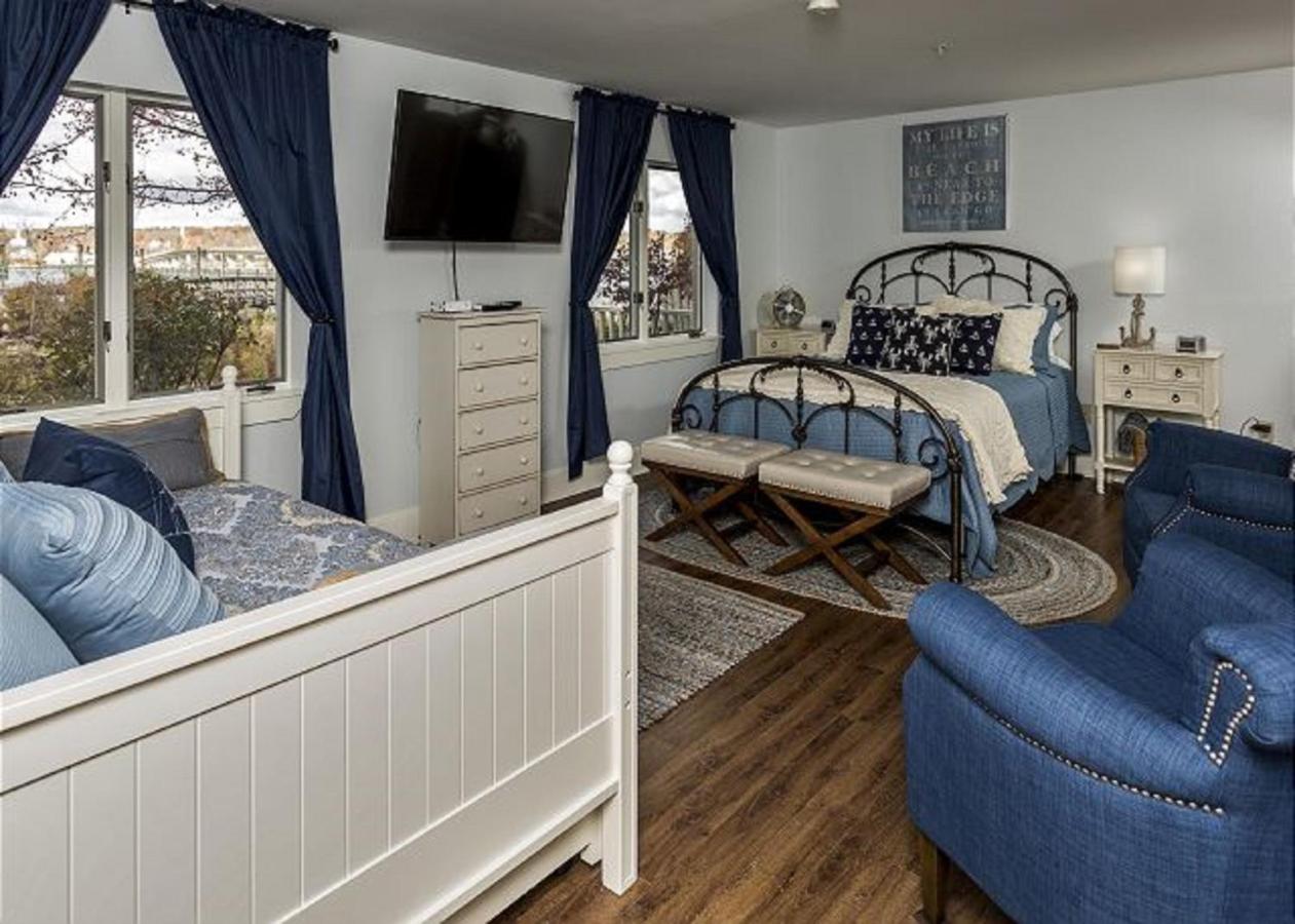 Studio at Sheepscot Harbour Village Resort