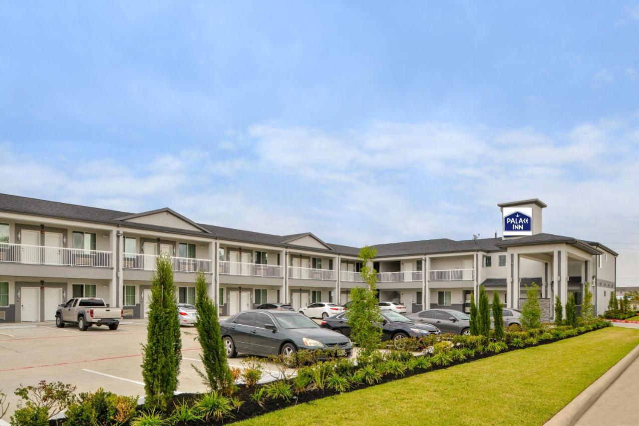 | Palace Inn Blue Tomball Parkway