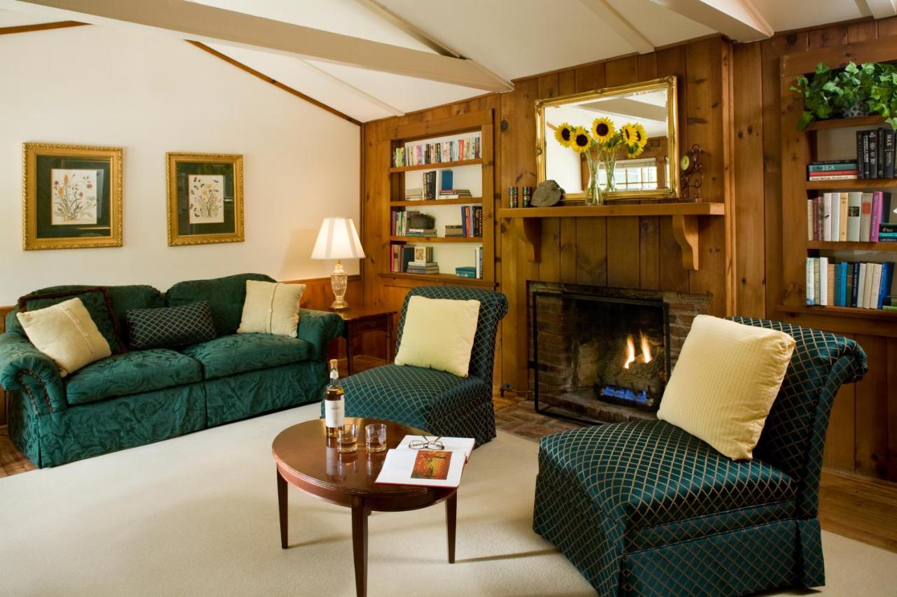 | 1906 Pine Crest Inn