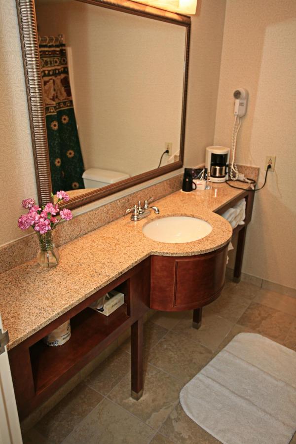  | Sturbridge Host Hotel And Conference Center