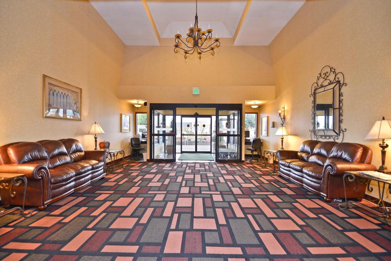  | Ramada by Wyndham Kent Seattle Area