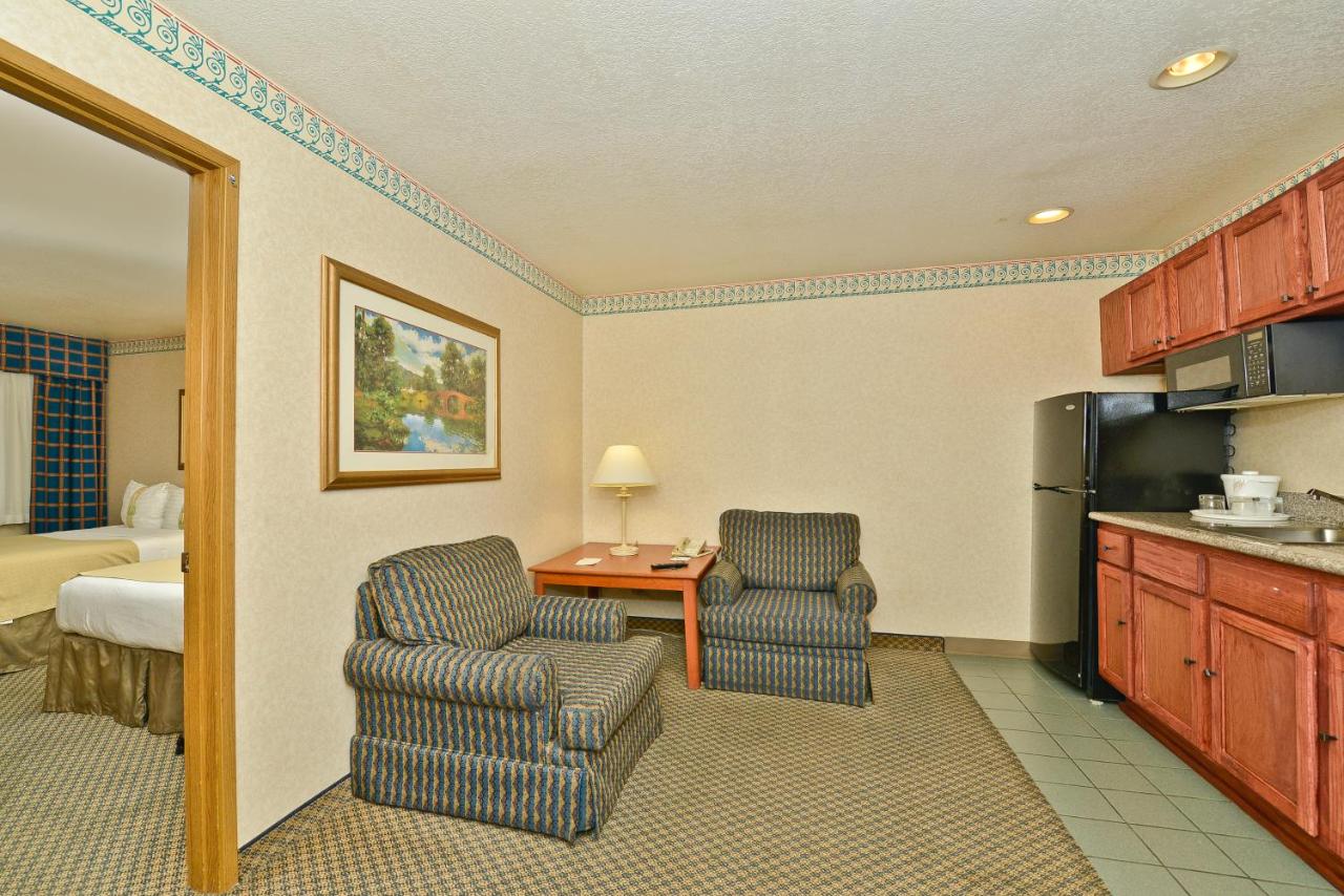  | Ramada by Wyndham Kent Seattle Area