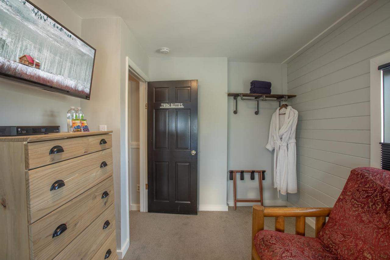 | Purple Mountain Bed & Breakfast & Spa