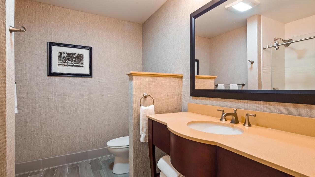 | Best Western Plus Stevenson Manor