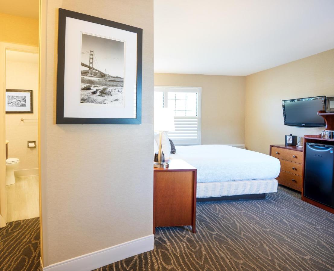 | Best Western Plus Stevenson Manor