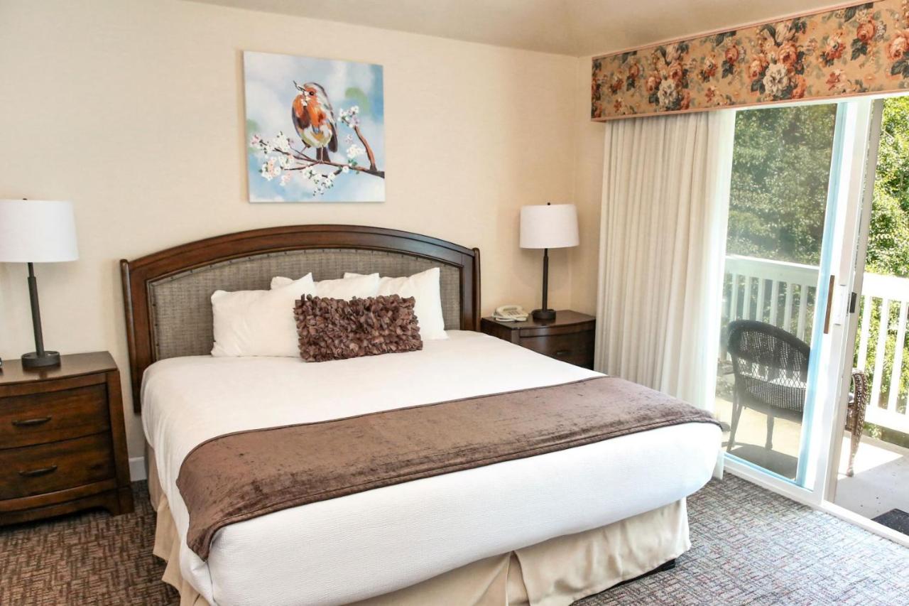 Suite at Bluebird Inn