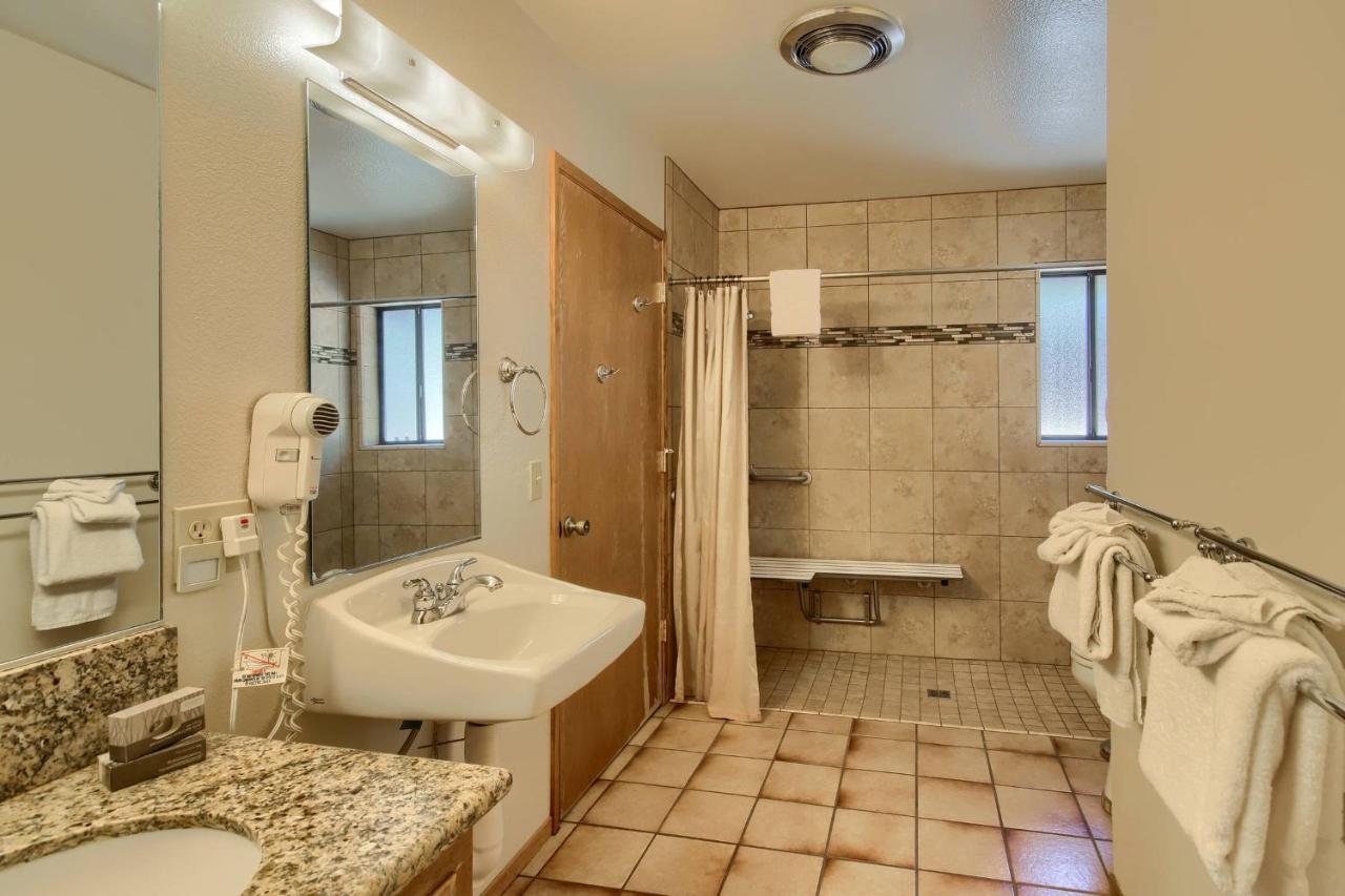 | 69 Bordentown West
