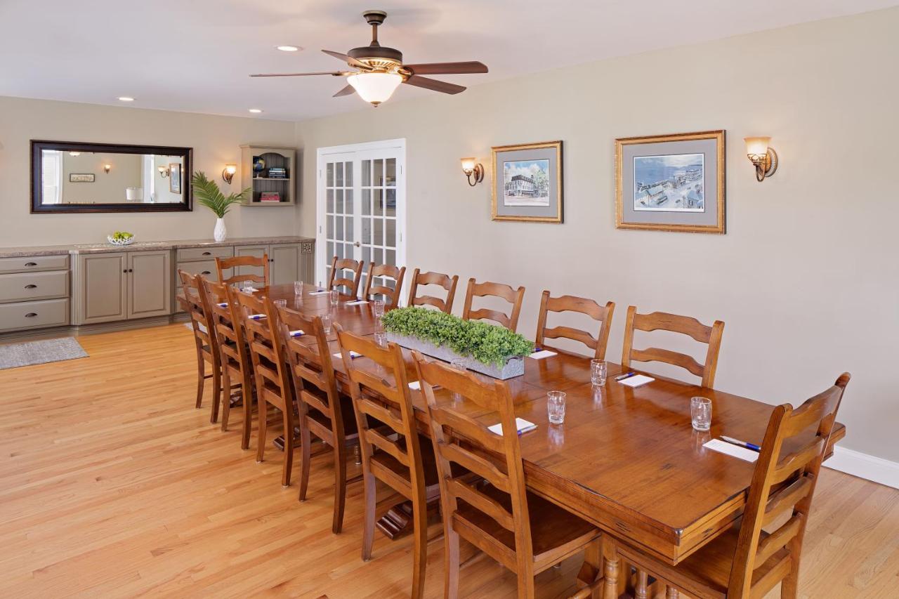  | Inn at Harbor Hill Marina
