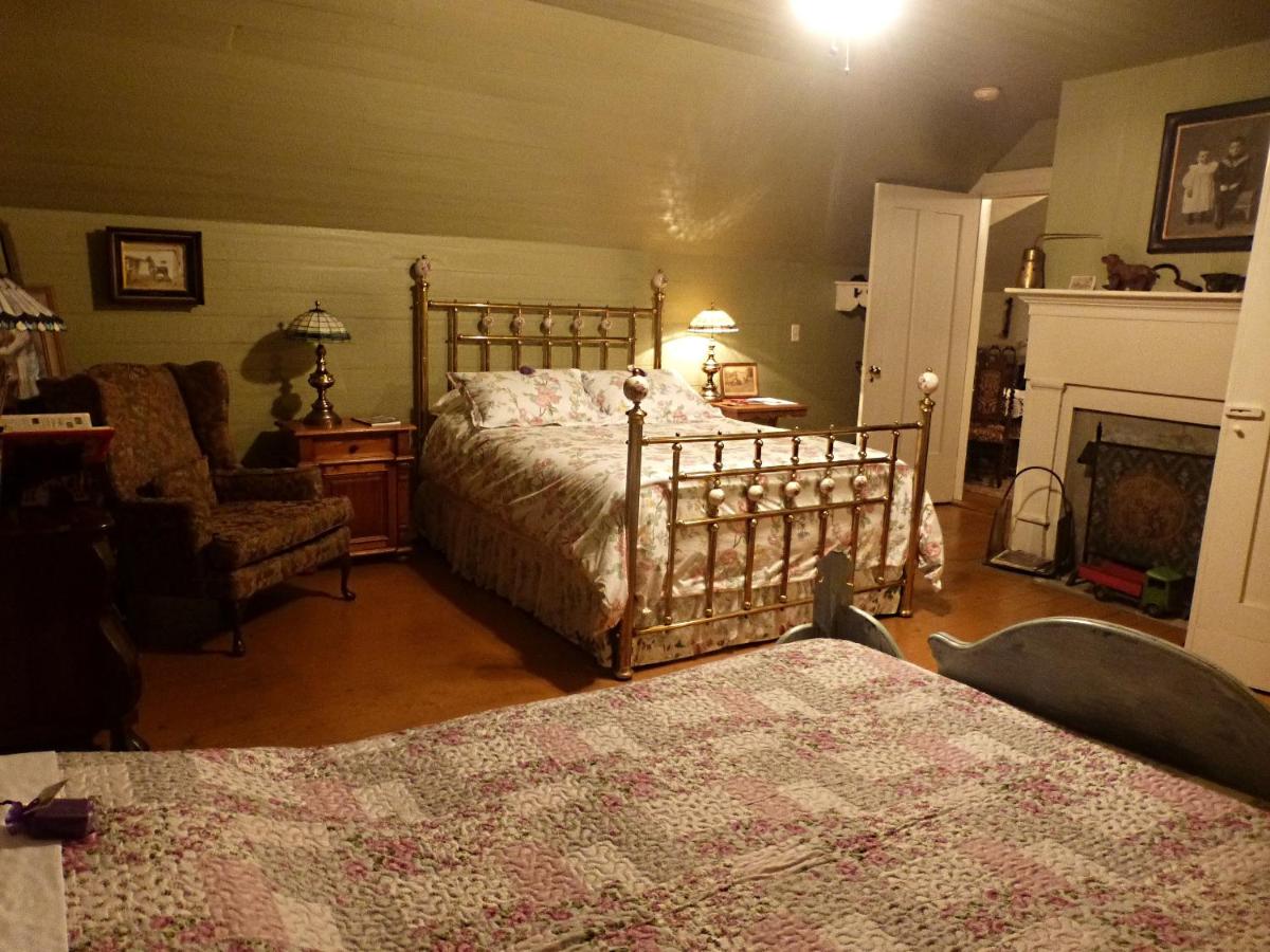 | Mulberry Lavender Farm and B&B