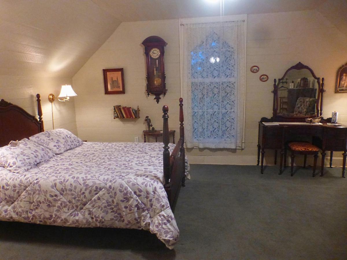 | Mulberry Lavender Farm and B&B