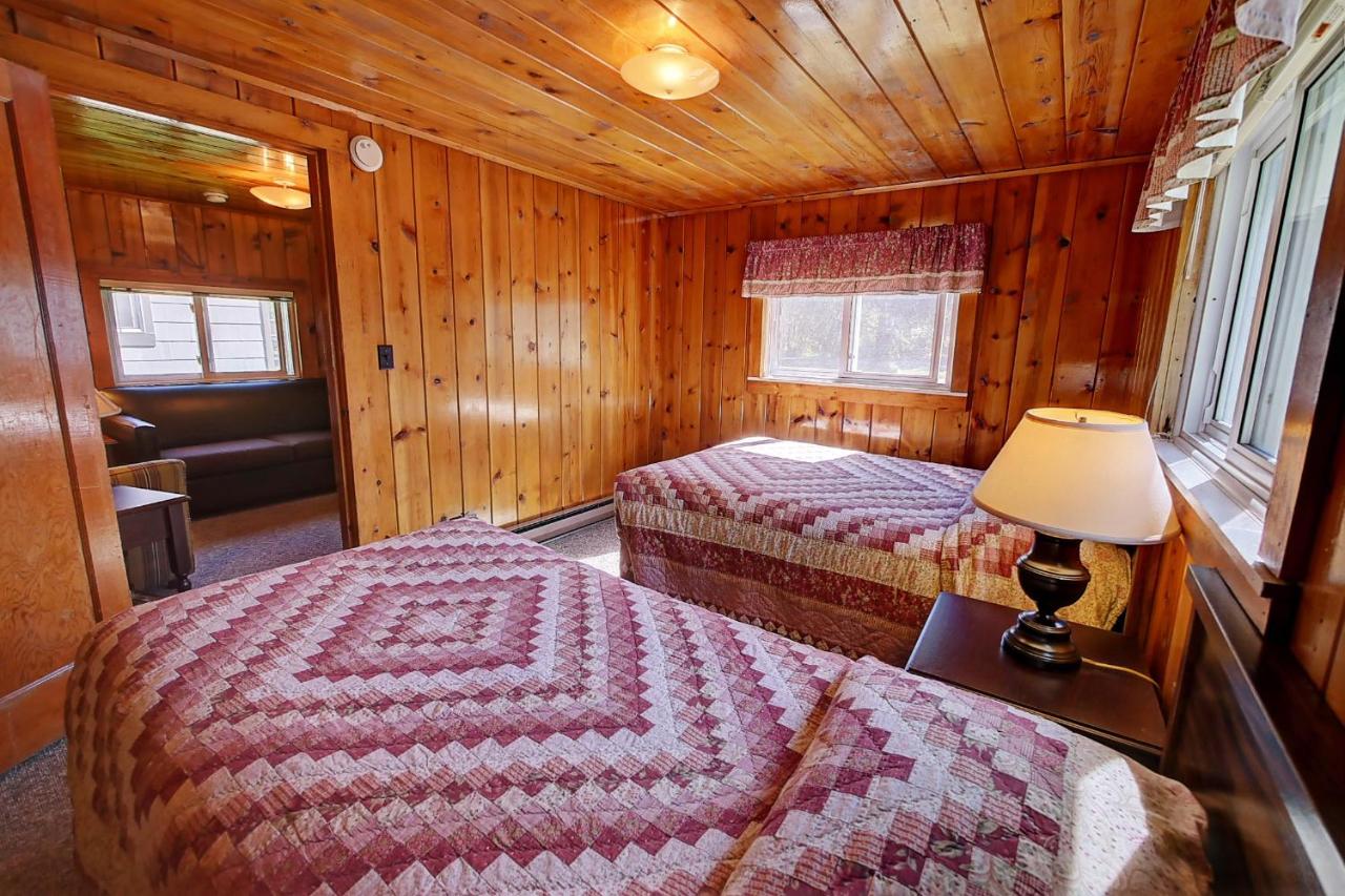 | Idle A While Cabins