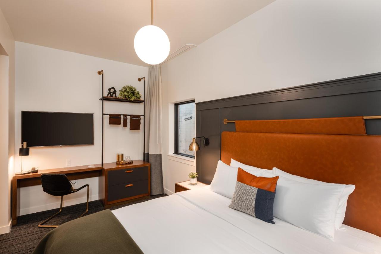 King Room at The State Hotel