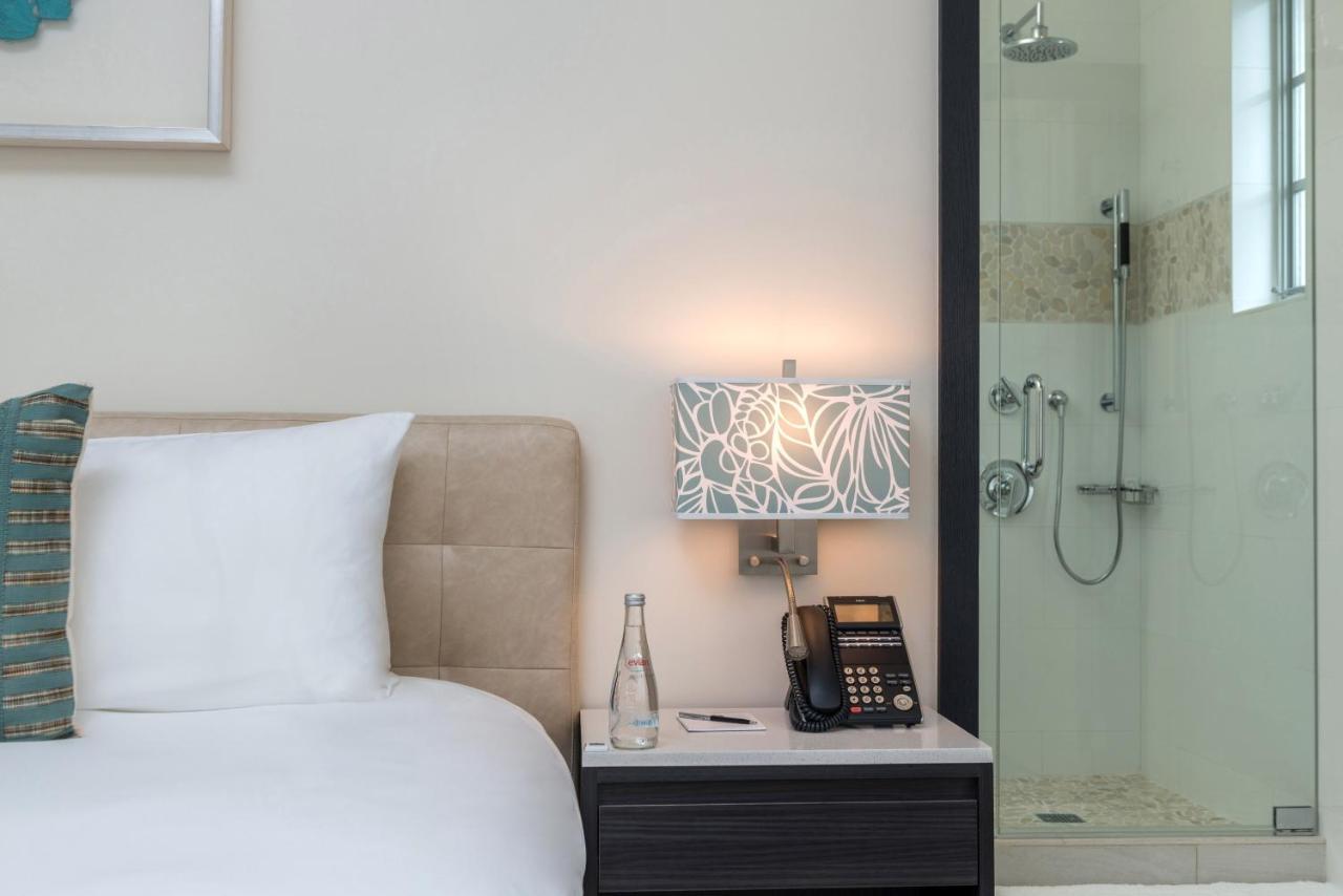 Premier Corner Suite at The Marlin Hotel