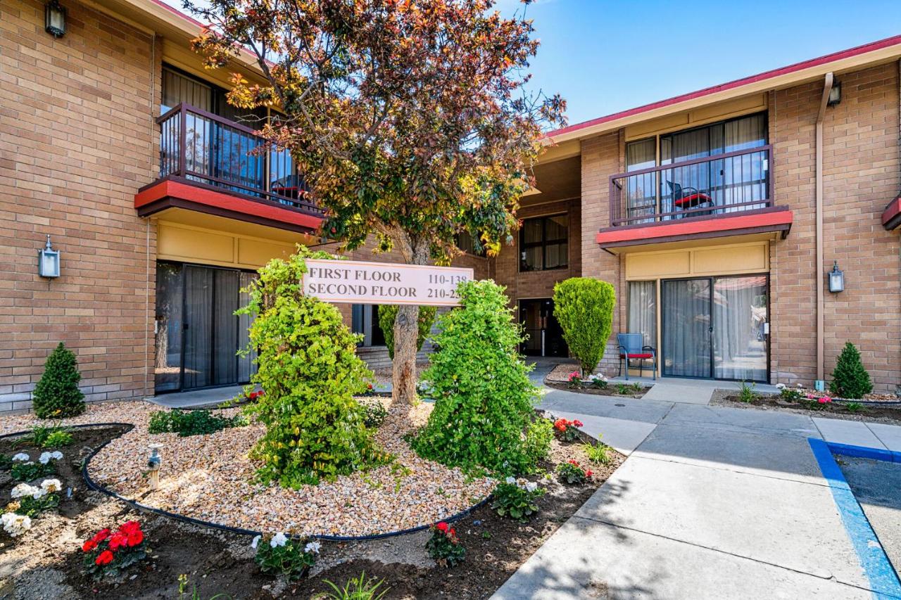 | Winnemucca Inn & Casino