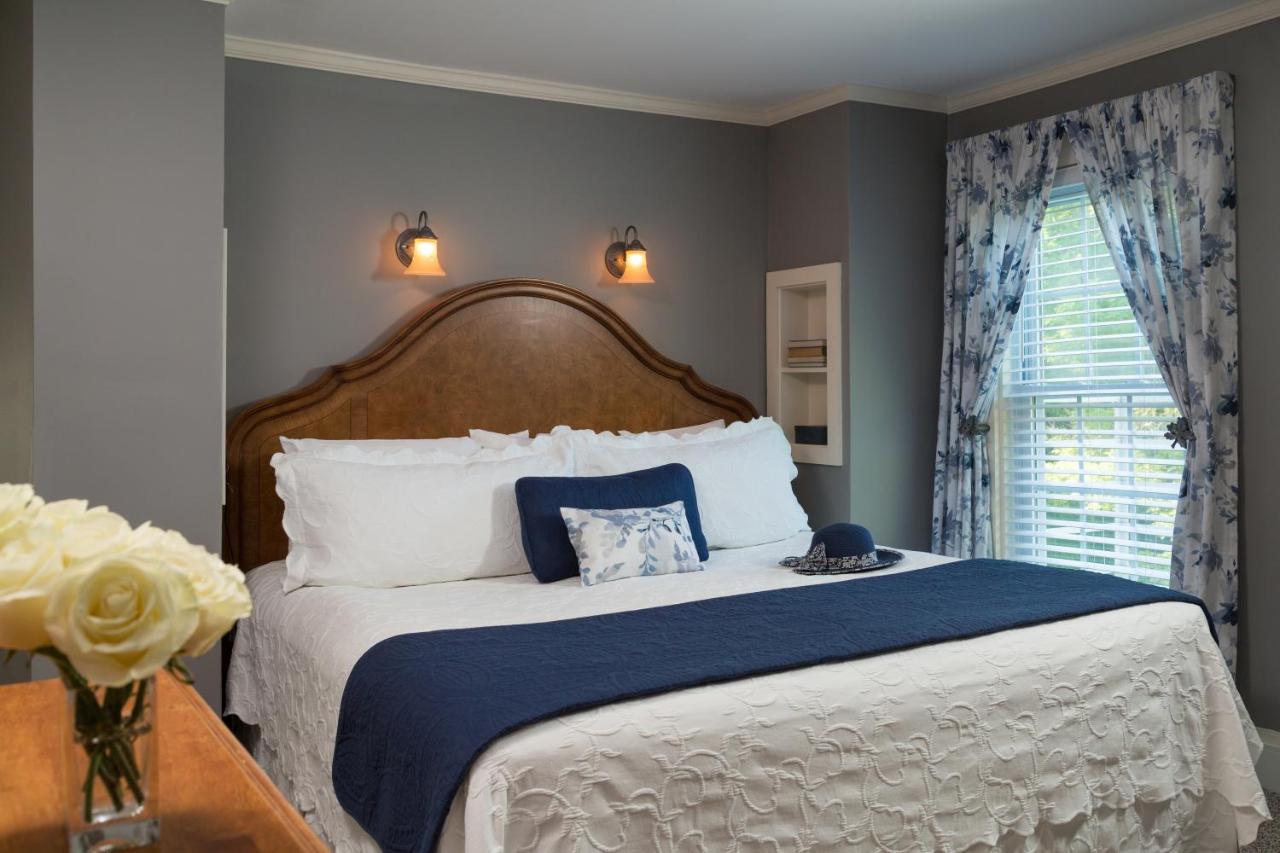  | Inn at Pleasant Lake