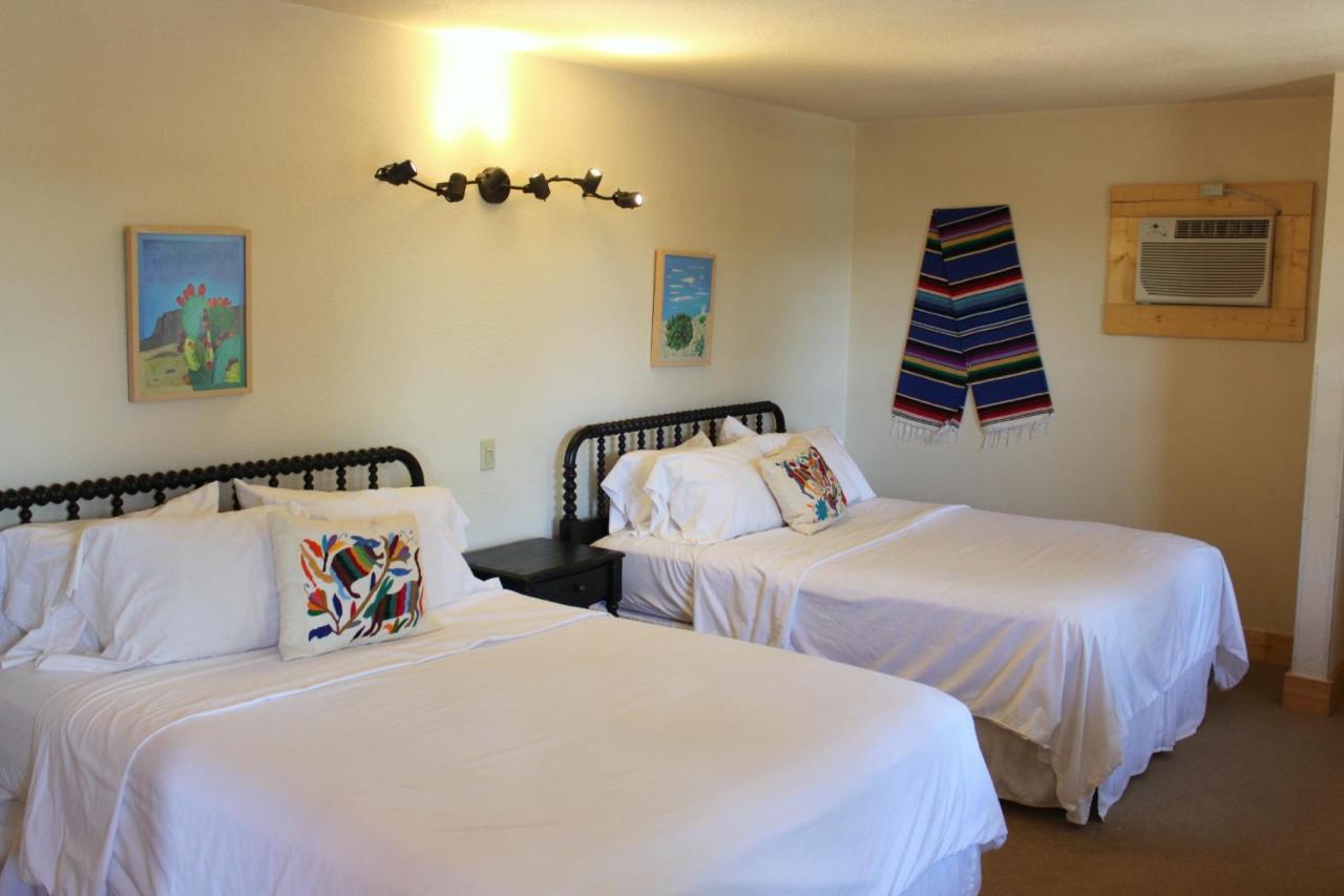 | The Hotel Limpia