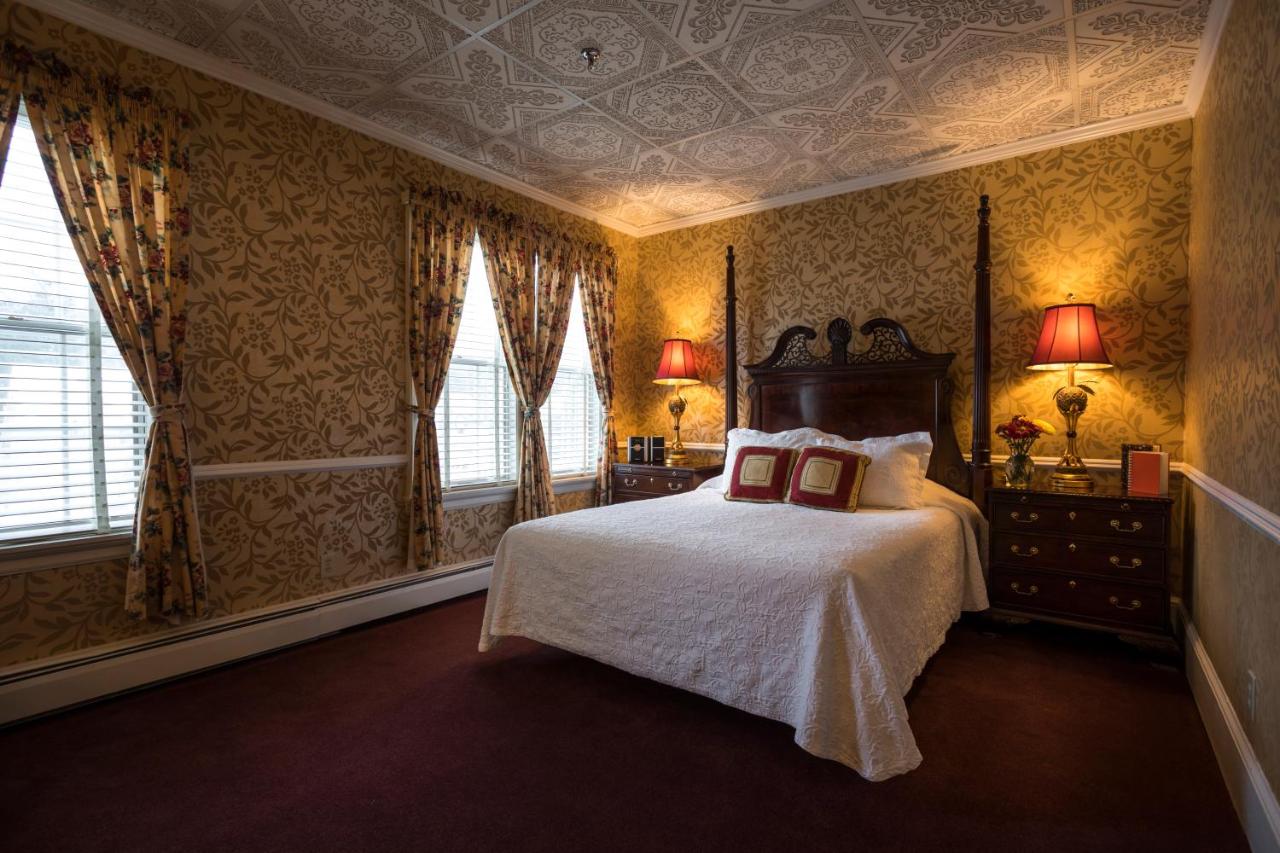  | Stafford's Bay View Inn