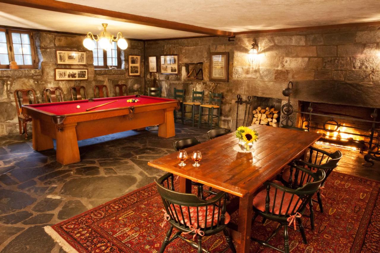 | Adair Country Inn & Restaurant