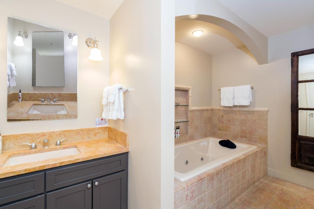 Two-Bedroom Apartment - A6 at Element 52, Auberge Collection