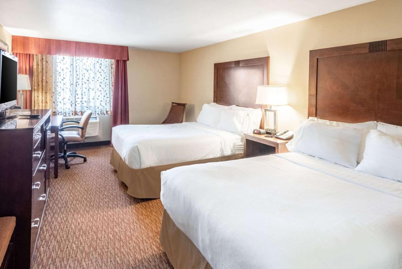 Double Room with Two Double Beds - Non-Smoking at Holiday Inn Frisco by IHG