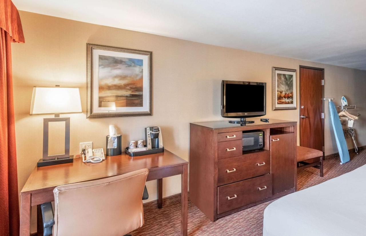 Double Room with Two Double Beds - Non-Smoking at Holiday Inn Frisco by IHG