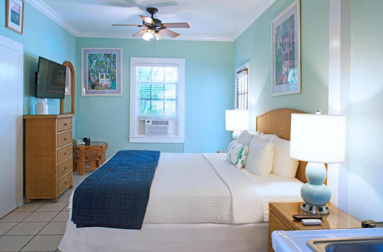 Junior King Suite at Westwinds Inn