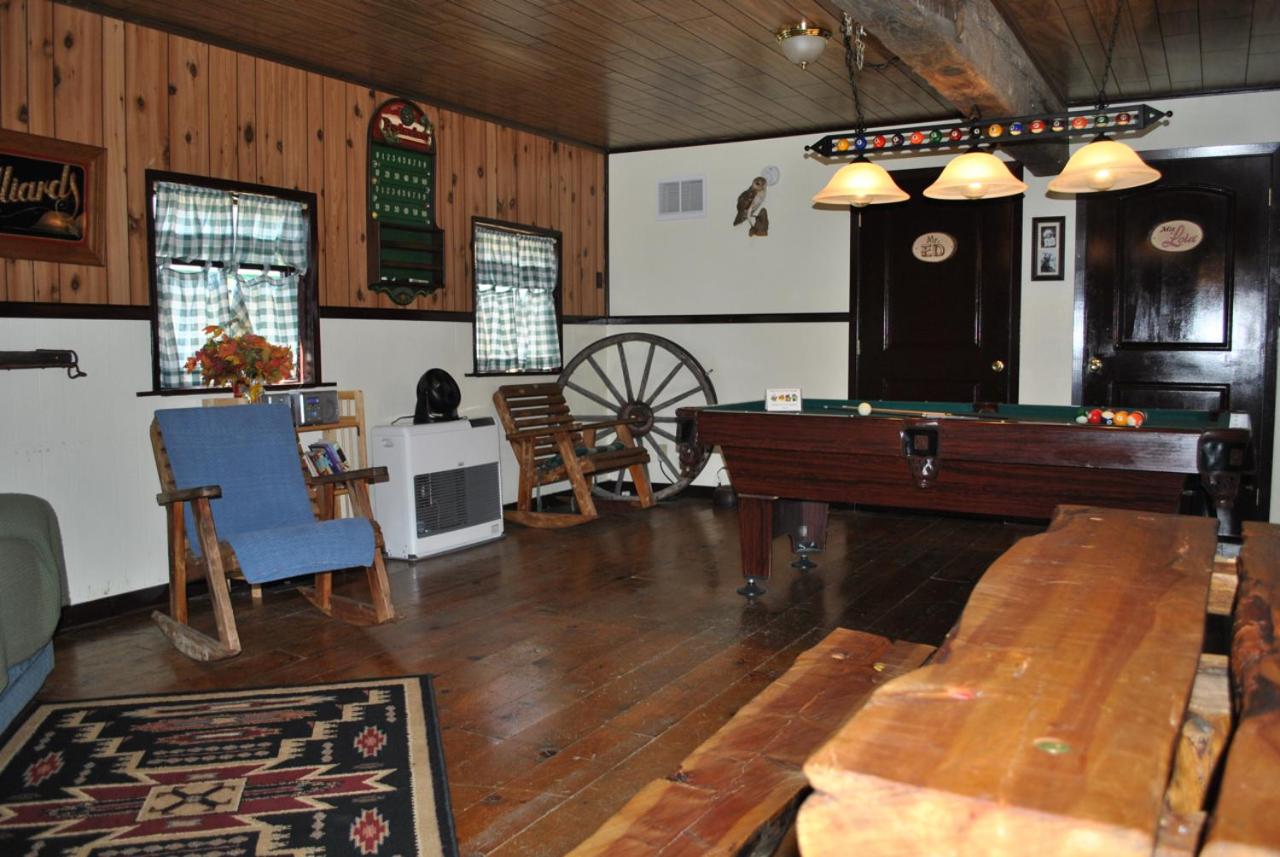 | Aspen Inn