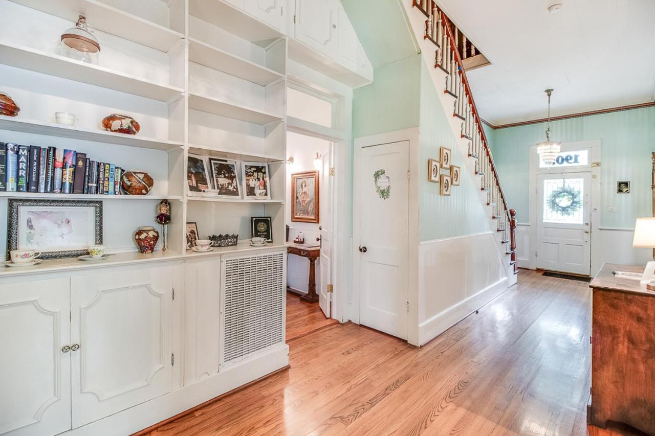 | T'Frere's Bed & Breakfast